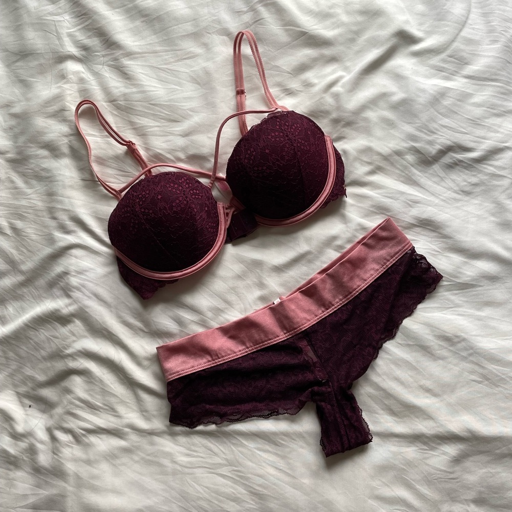 Victoria’s Secret Lace Push Up Lingerie Set